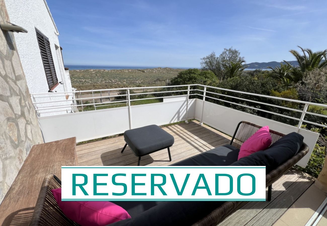 Appartement à Torroella de Montgri - En première ligne avec vue sur la mer