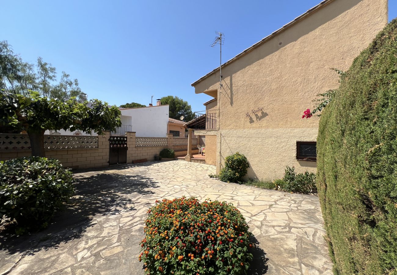 Maison mitoyenne à Torroella de Montgri - Maison la rustica avec jardin