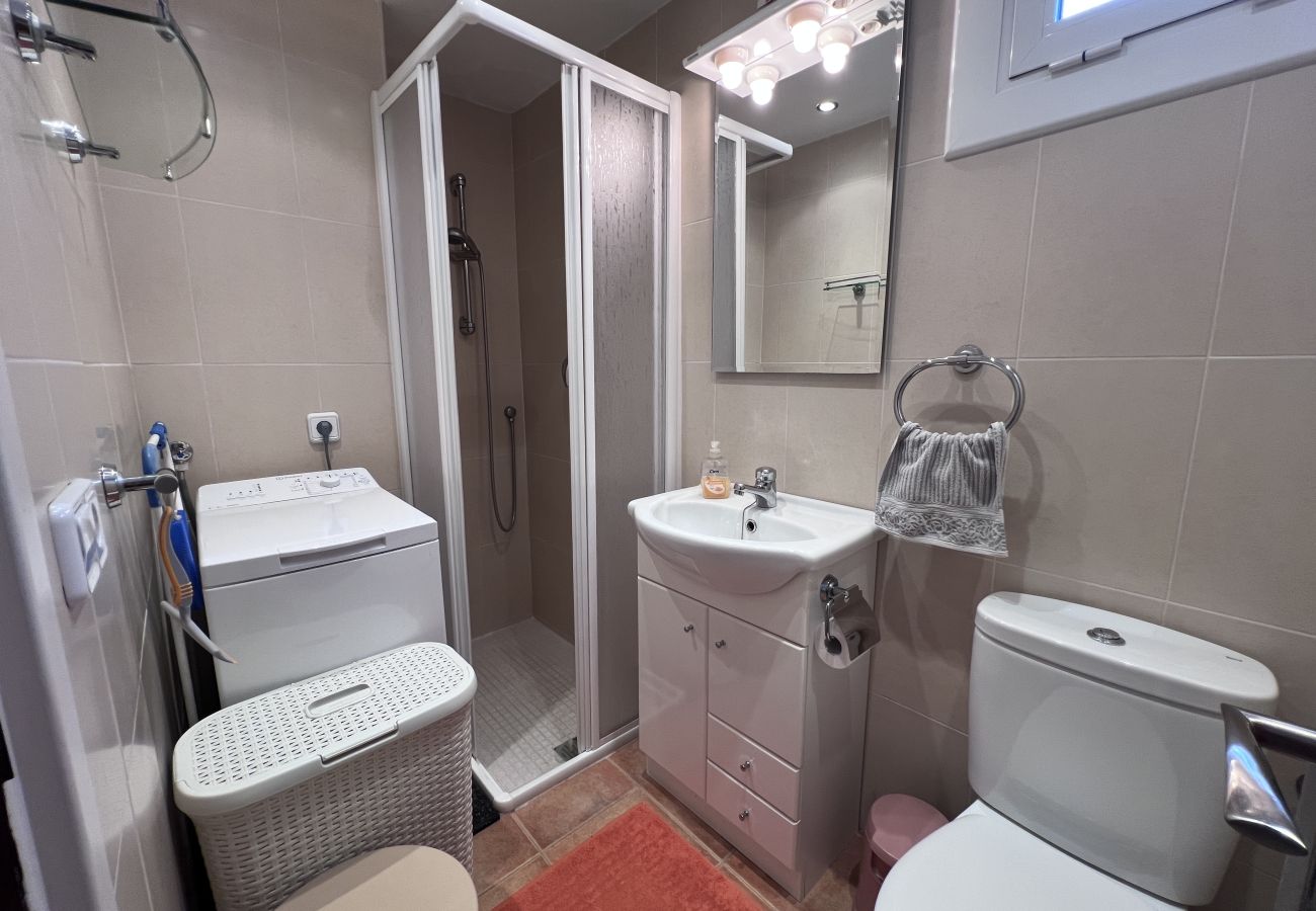 Appartement à Estartit - Appartement au deuxième étage avec climatisation à proximité de la plage de L’Estartit