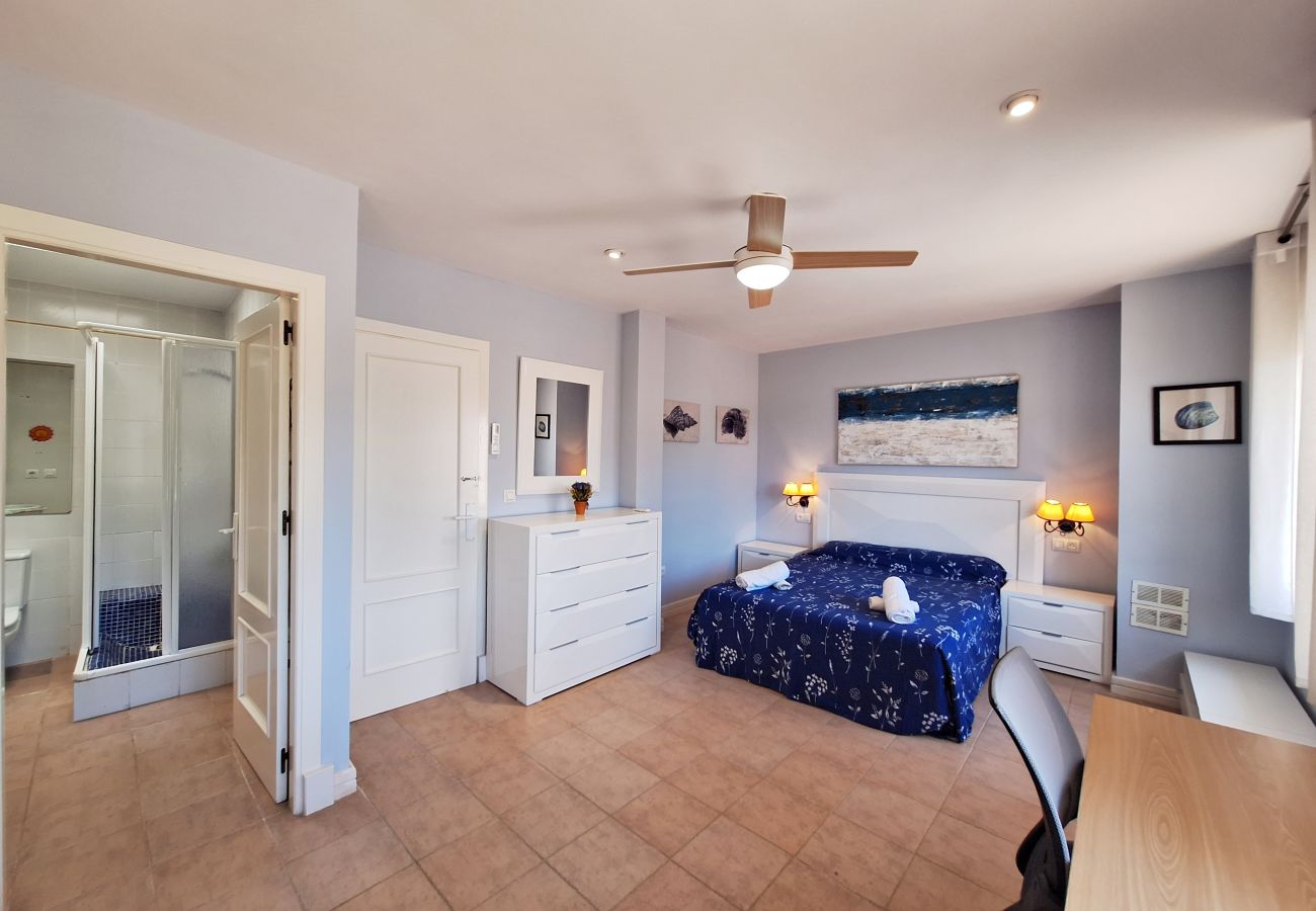 Townhouse in Vera playa - PB 02- Beachfront holiday home 
