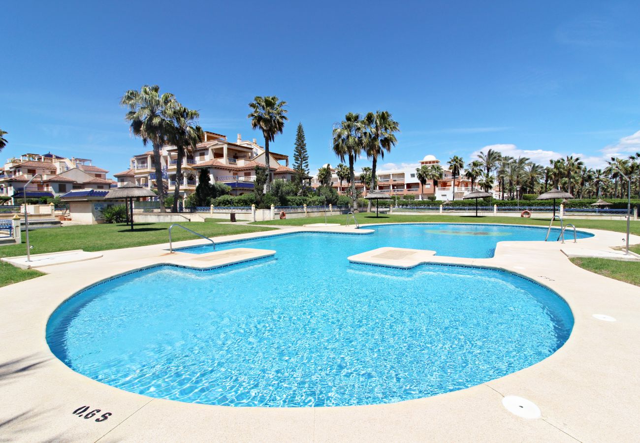 Apartment in Vera playa - Veramar 4 Penthouse - Beachfront, sea views WiFi & terrace