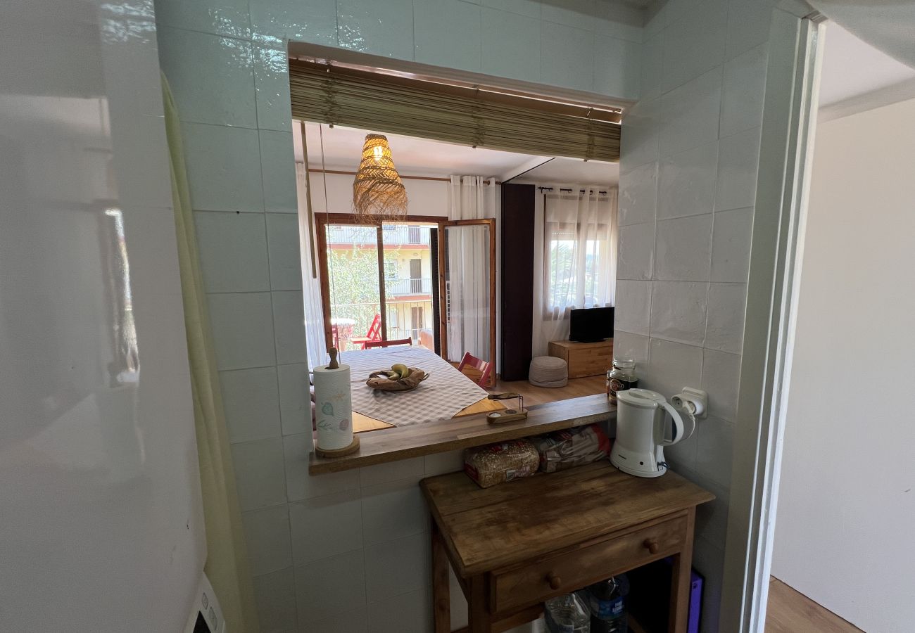 Apartment in Torroella de Montgri - Apartment with tourist licence near the beach
