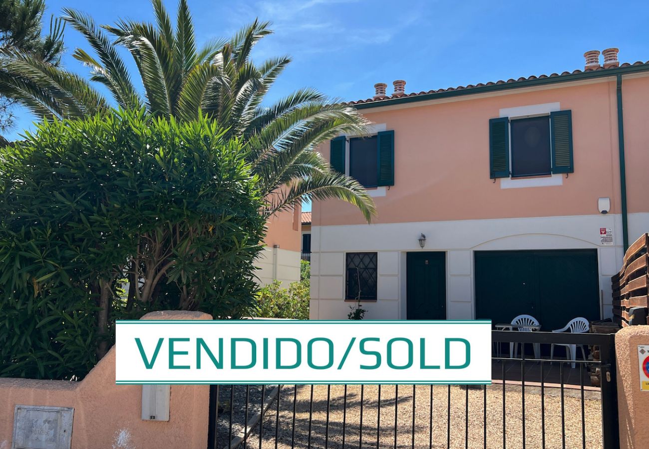 Terraced House in Torroella de Montgri - Corner house with comunity pool (nª 50)