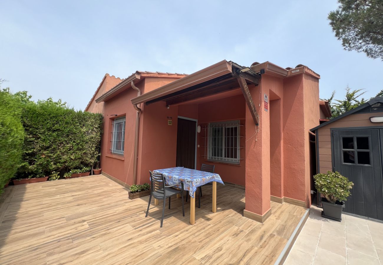 Terraced House in Torroella de Montgri - Renovated house with private pool, parking and comunity pool 152