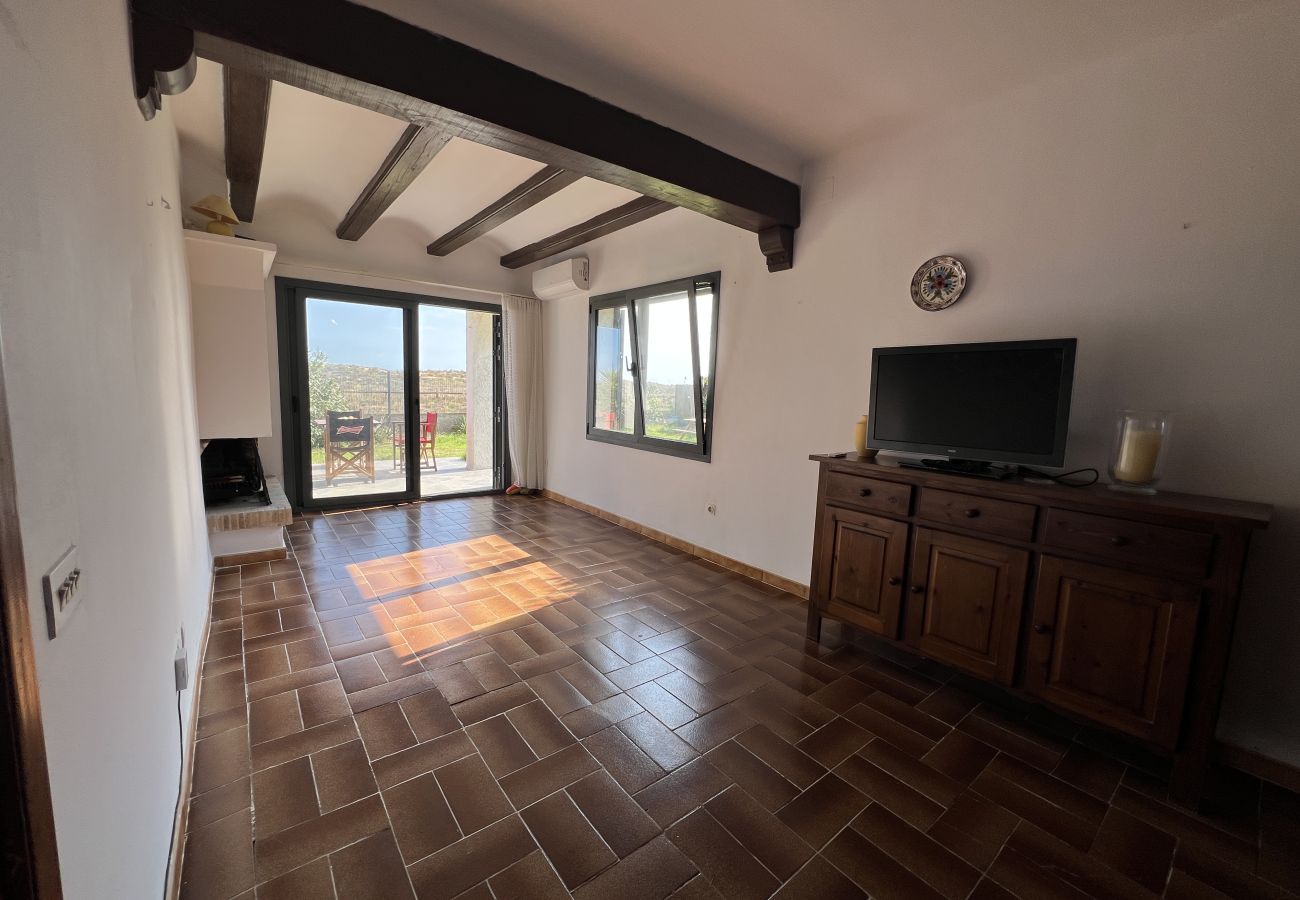 Apartment in Torroella de Montgri - Beachfront groundfloor apartmet